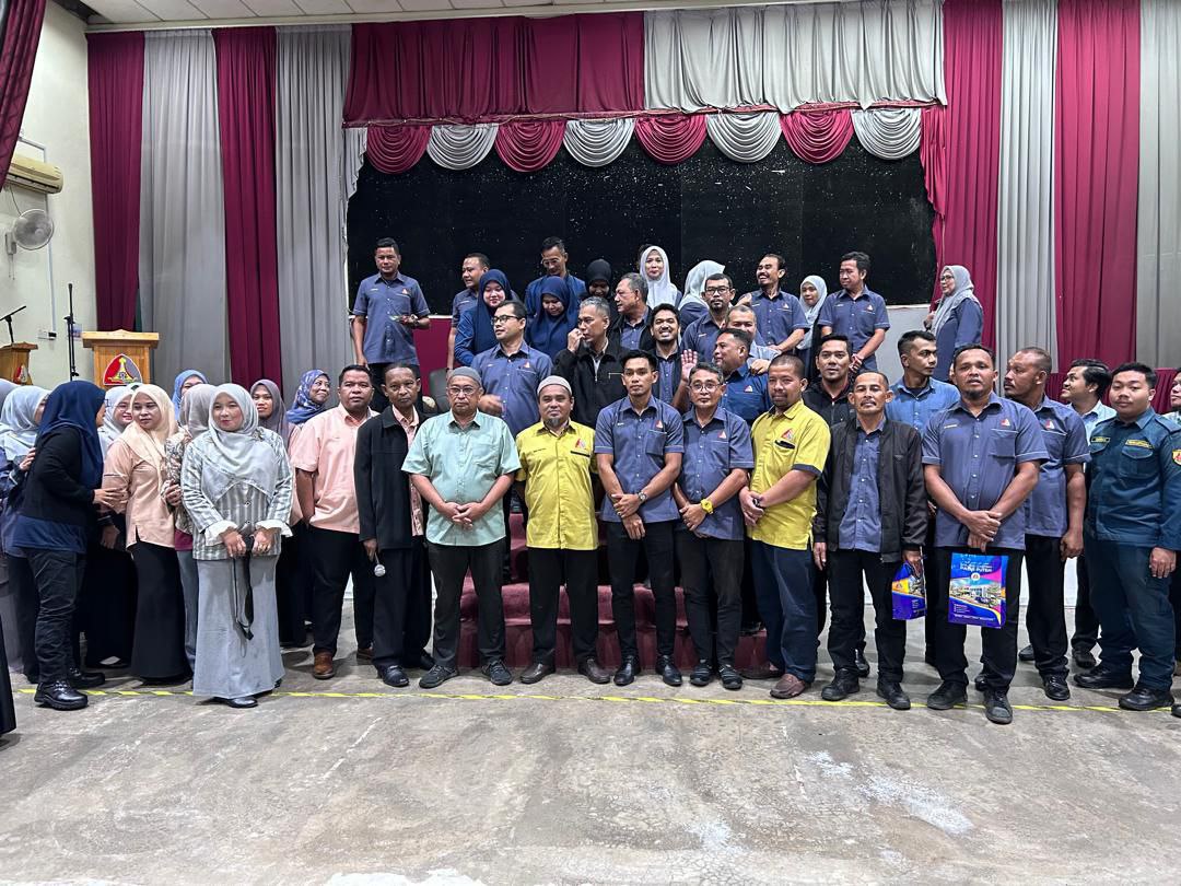 Majlis Perhimpunan Bulanan Kakitangan Majlis Daerah Pasir Puteh 