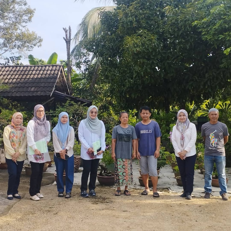 Sesi penjurian bagi Pertandingan Laman Rumah Cantik Tahun 2025 yang diadakan sempena Karnival Cakna Komuniti